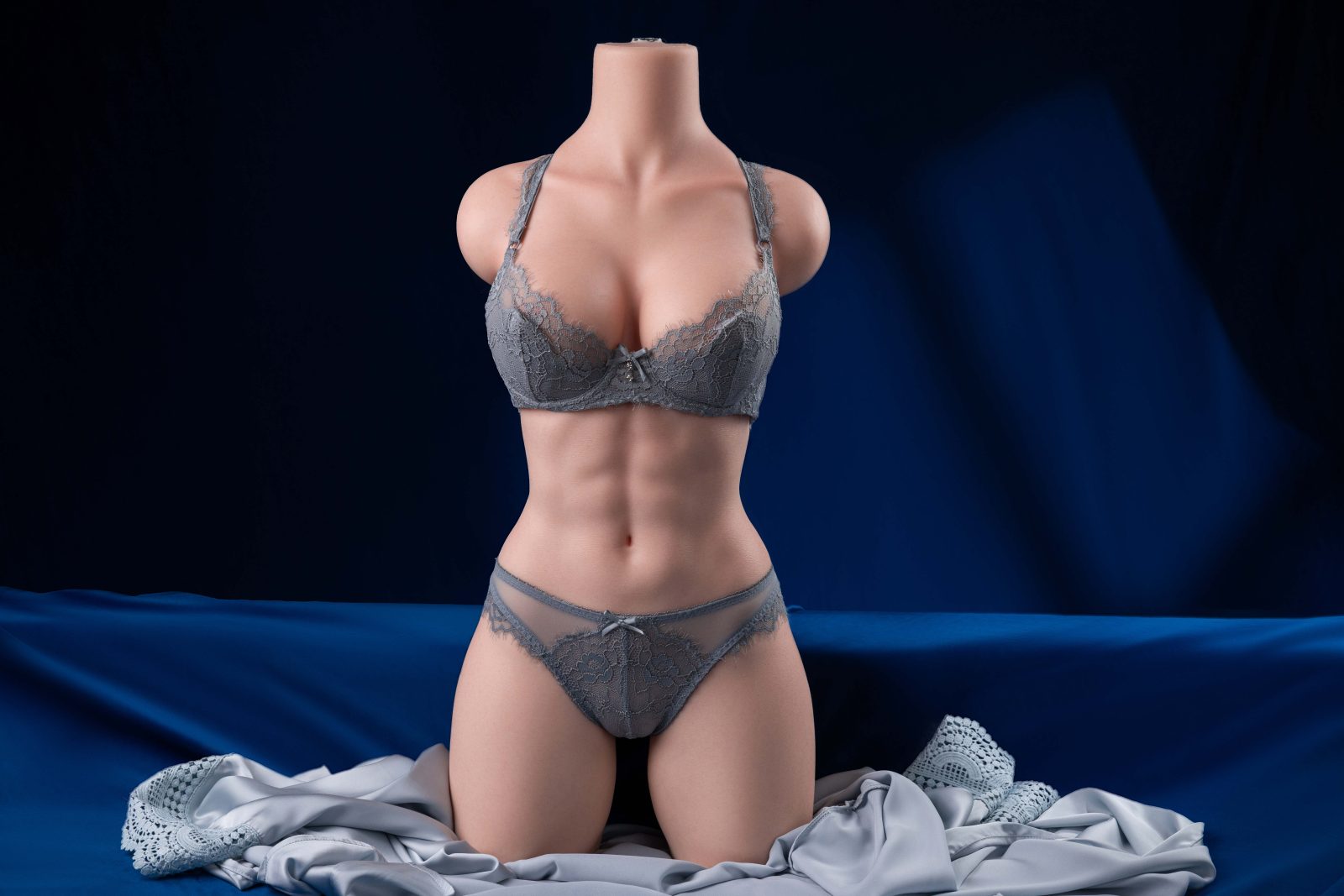 64.5cm (25.4in) Ivory Straight-Leg Silicone Doll Torso — HB-04-W [USA Stock] — photo 1